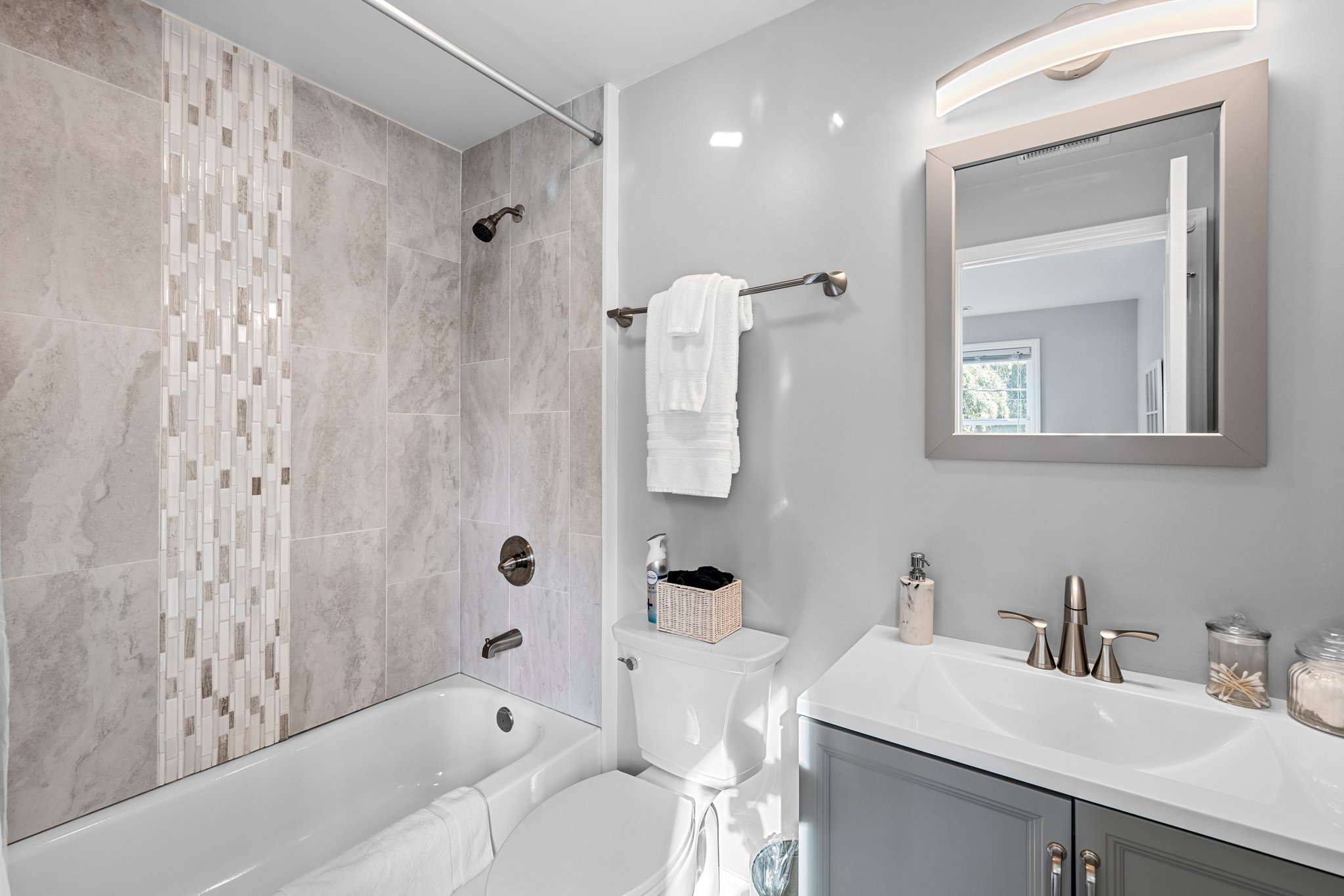 25-web-or-mls-3O8A9293